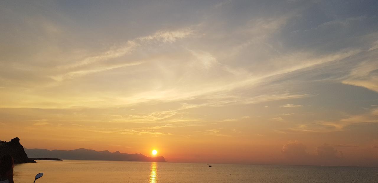 Trappeto Life Sunset Villa Esterno foto